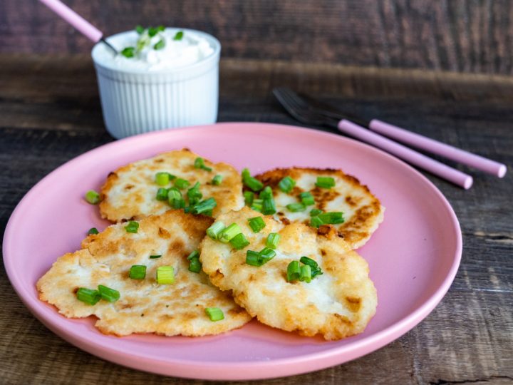 Crispy Potato Pancakes Recipe (Classic Slavic Pancakes)