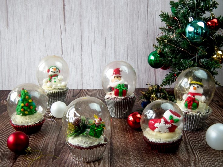 Christmas Red Velvet Snow Globe Cupcakes