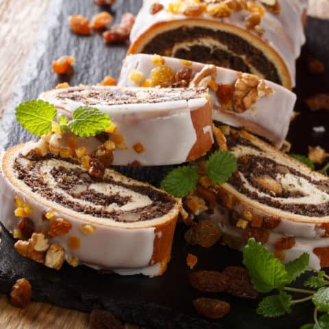 Makowiec: Polish Poppy Seed Cake Roll