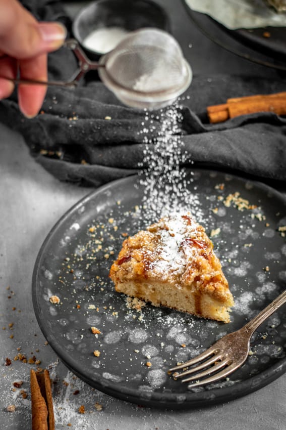 Polish apple pie