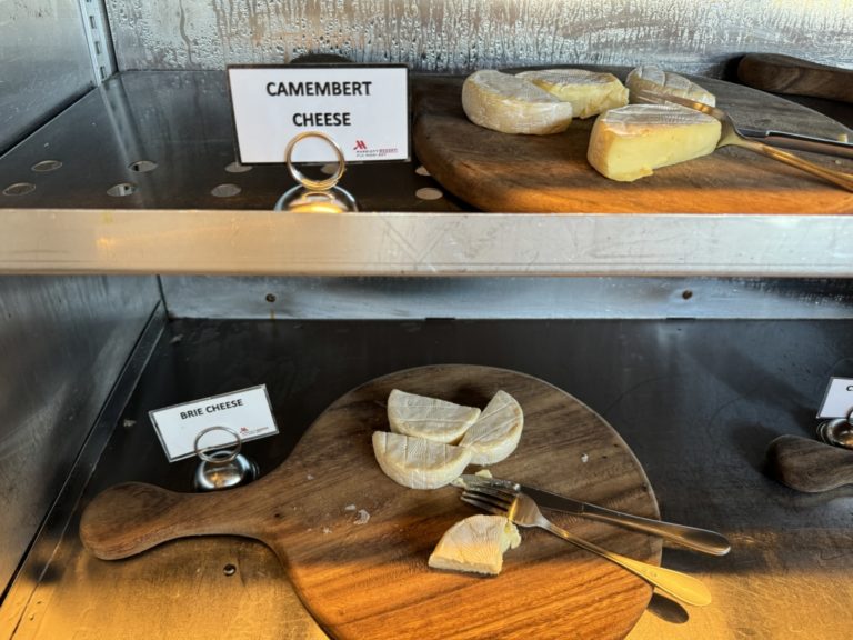 Camembert vs Brie Cheese: What’s the Difference?